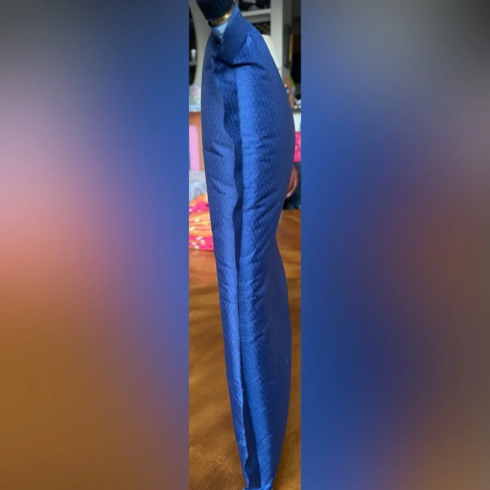 Grand Trunk Blue inflatable Travel Pillow